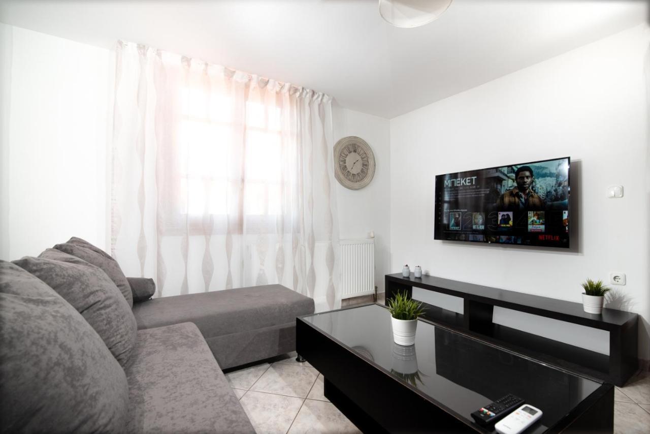 Ns-George Apartments By The Airport Markopoulo Mesogaias Екстер'єр фото